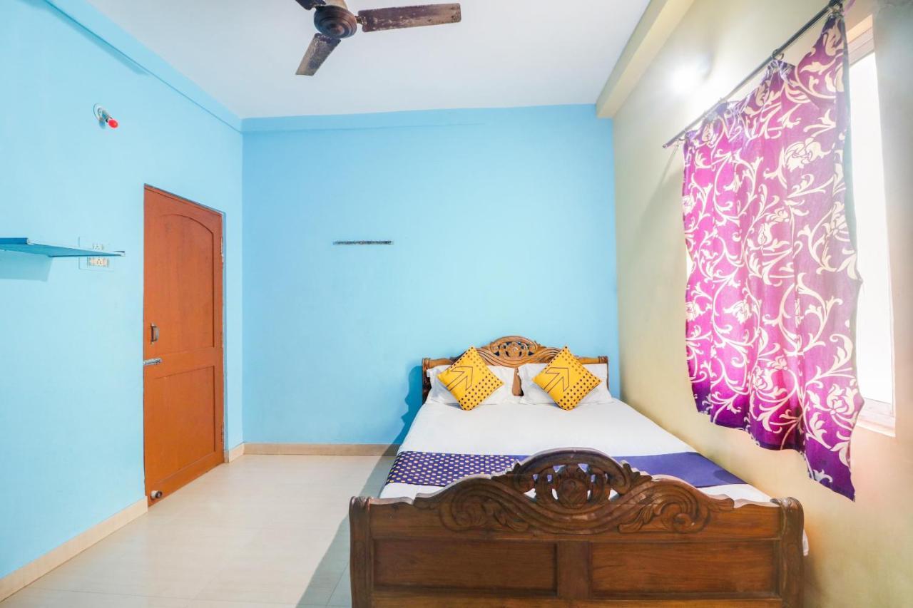 Spot On 68703 Delight Inn Purî Extérieur photo