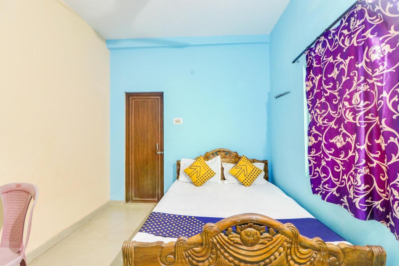 Spot On 68703 Delight Inn Purî Extérieur photo