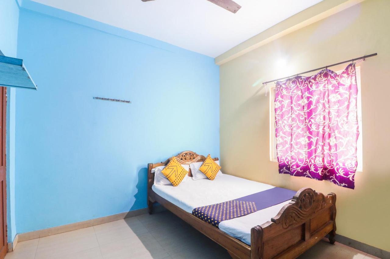 Spot On 68703 Delight Inn Purî Extérieur photo