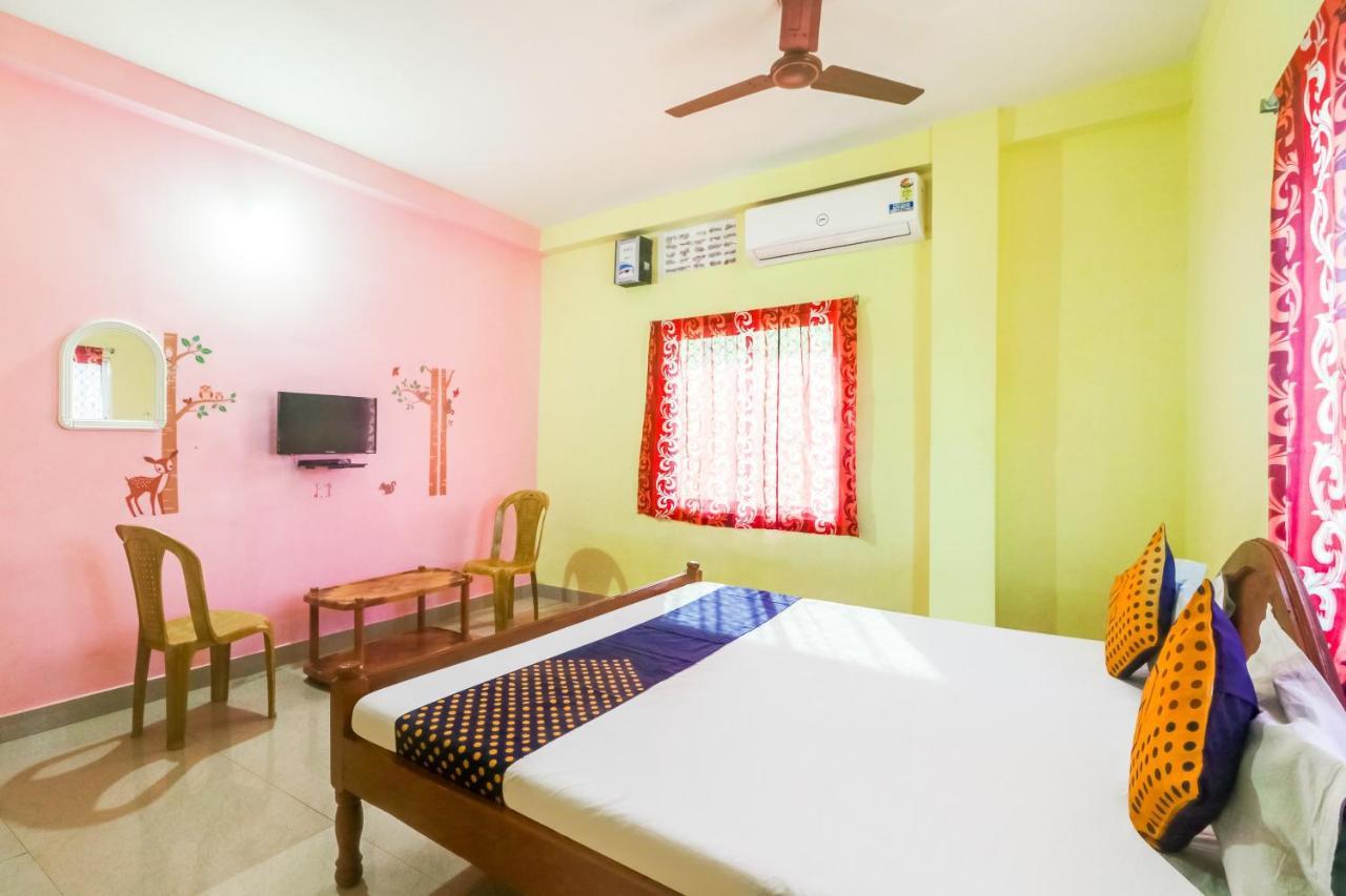 Spot On 68703 Delight Inn Purî Extérieur photo